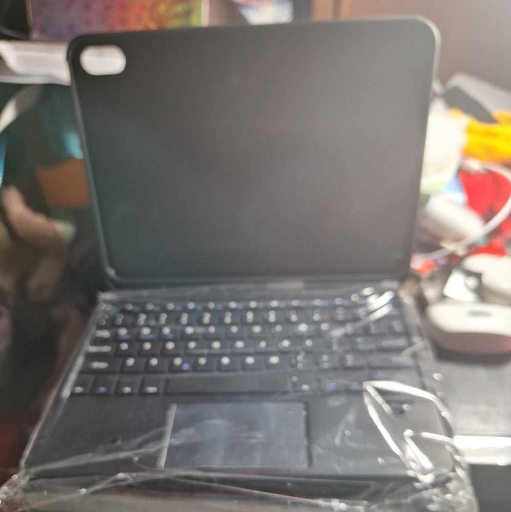 Smart keyboard case